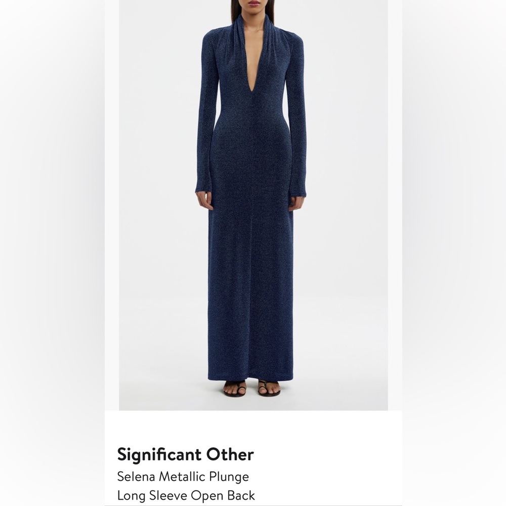 Elegant Blue Long Sleeve Gown